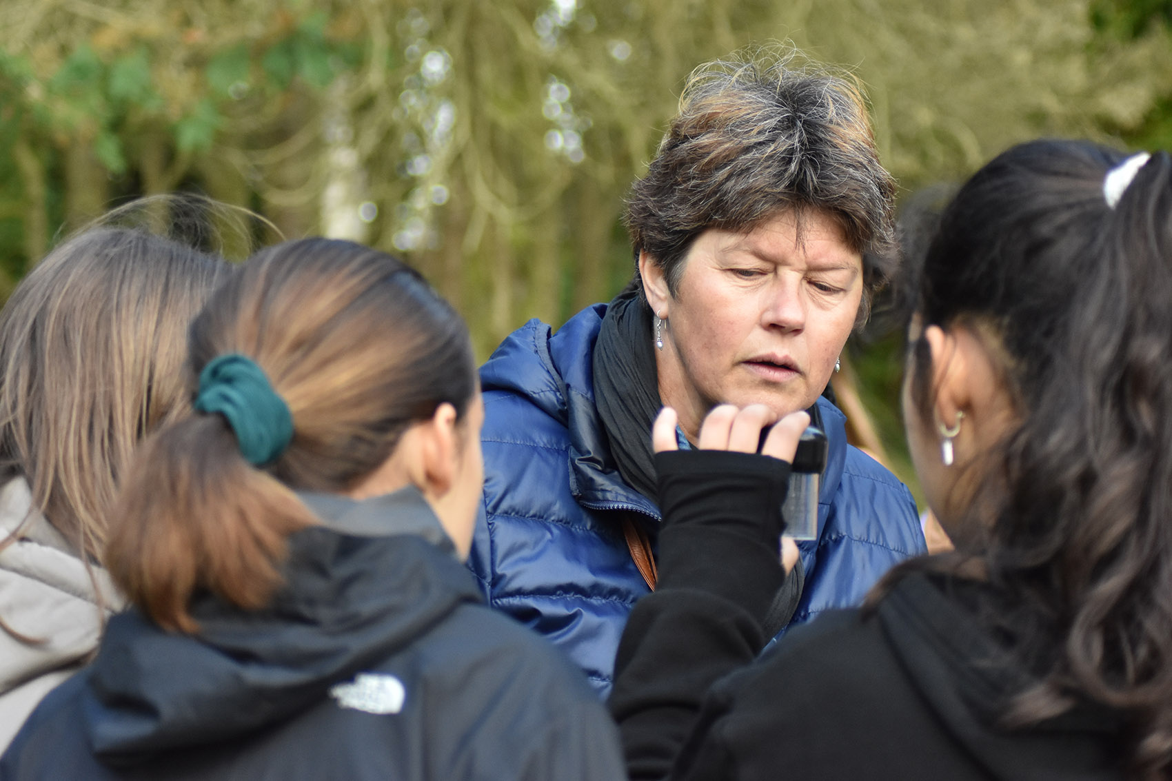 Zorgleerkracht ondersteunt bij natuuronderzoek 